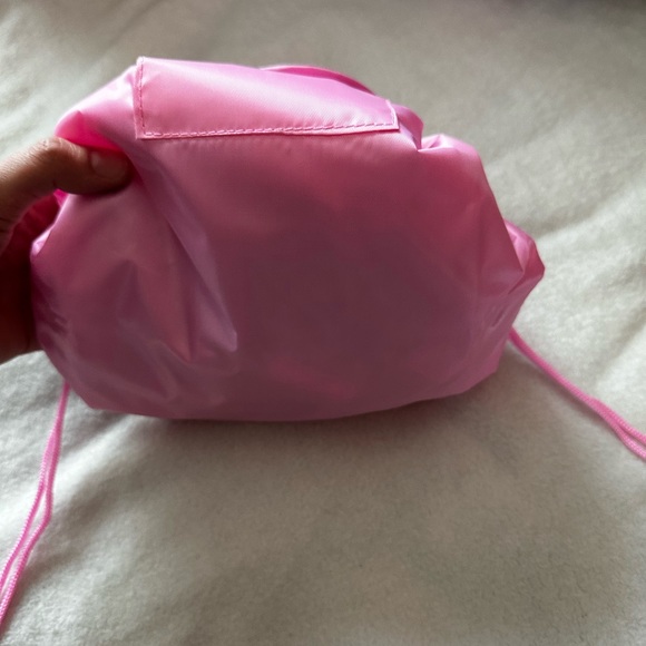 Drawstring makeup bag! - Picture 14 of 14